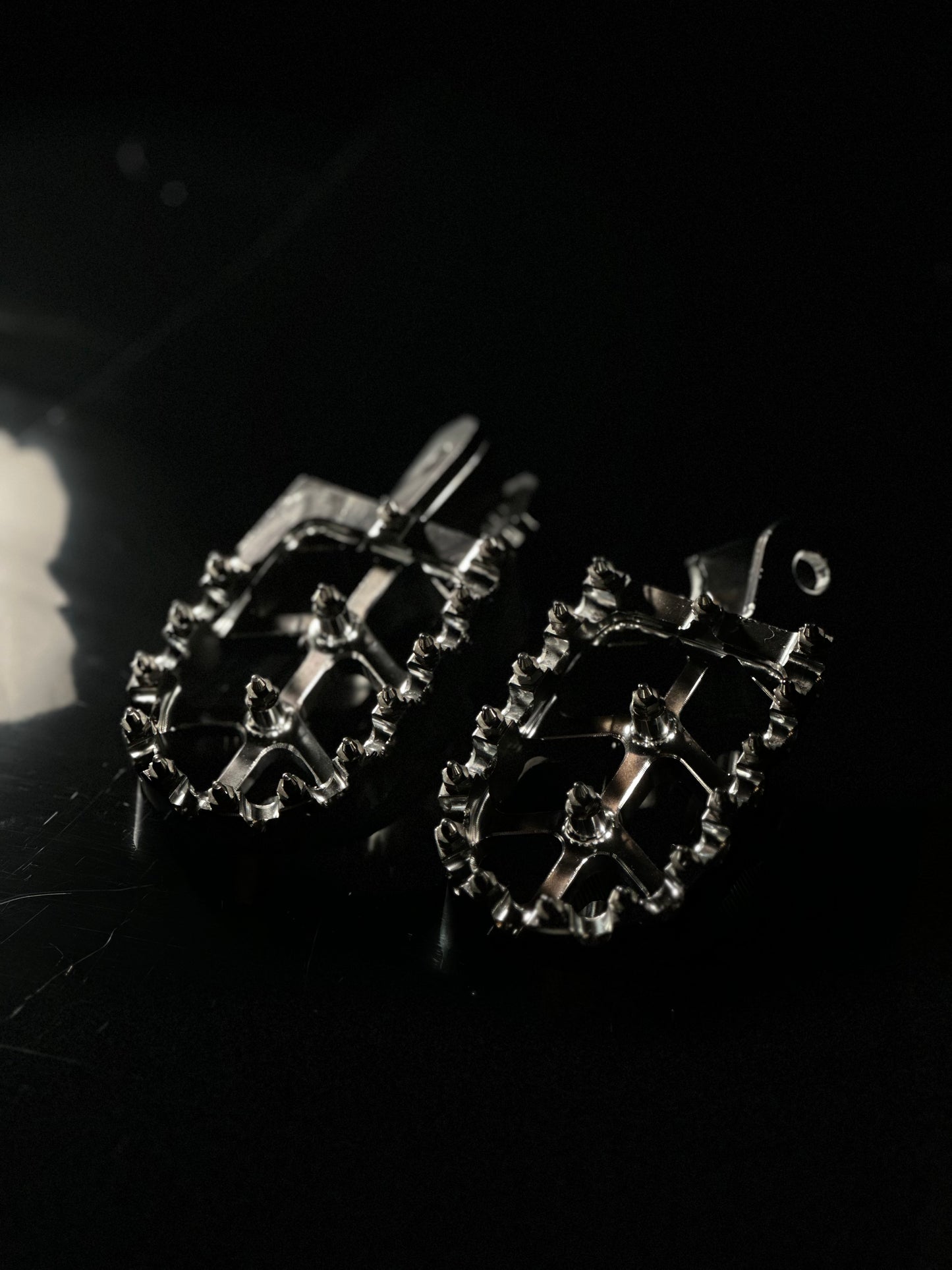 Upgraded Chrome Pegs