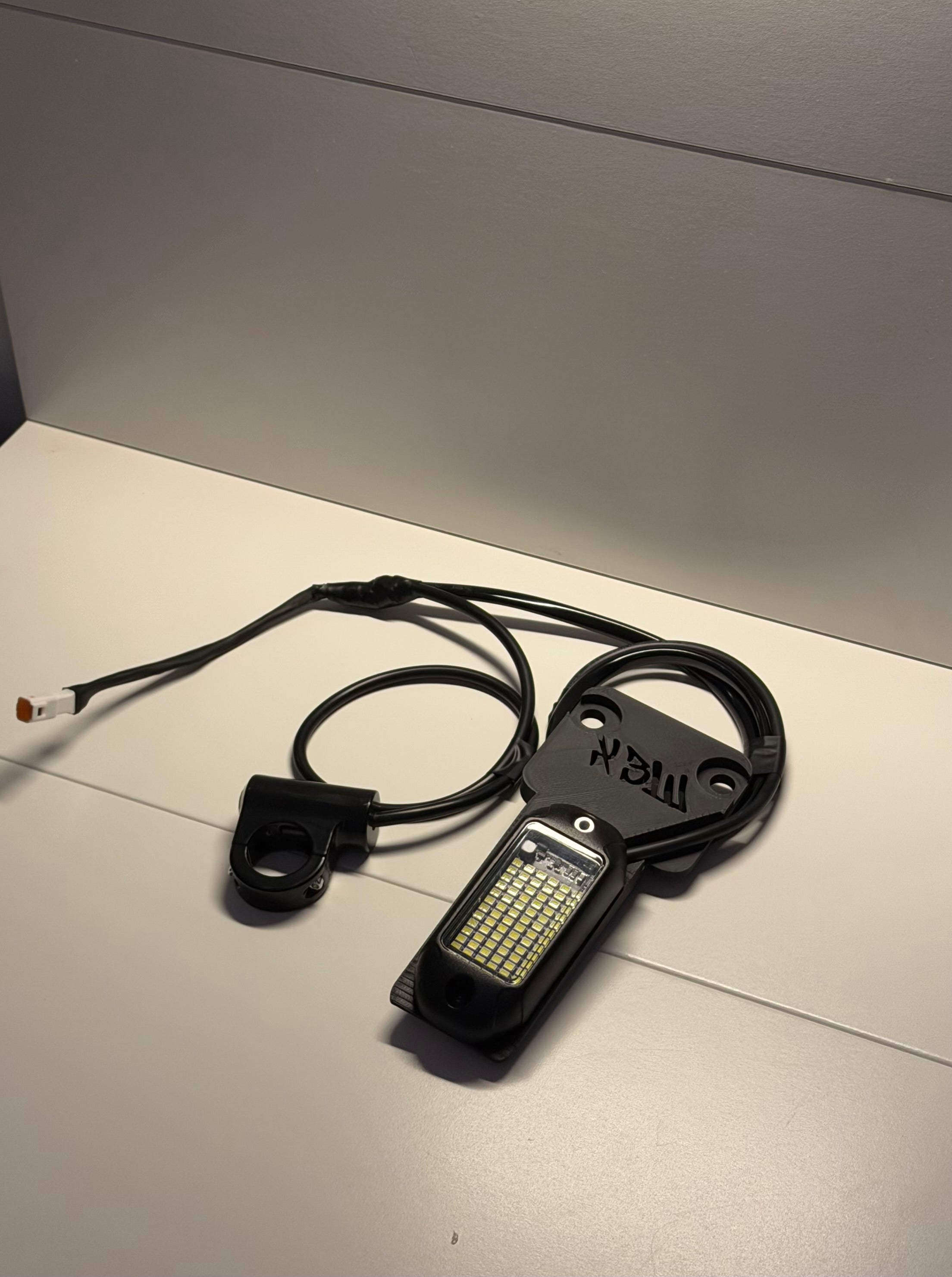 V2 Plug & Play 72 LED Rock Light - XXX